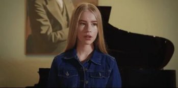 Просмотр фильма "Великий"